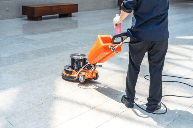 Strojno čišćenje podova